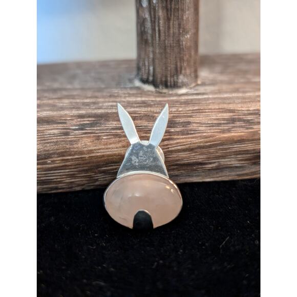 Vintage Sterling Silver Bunny Bottom Rose Quartz Tie Tack/Lapel Pin - Picture 4 of 4